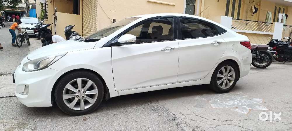 Hyundai Verna 1.6 Crdi 2012