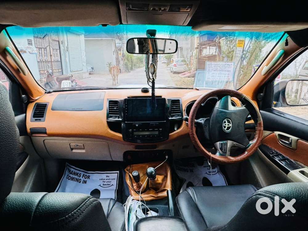 Toyota Fortuner 2014 डीज़ल Well Maintained