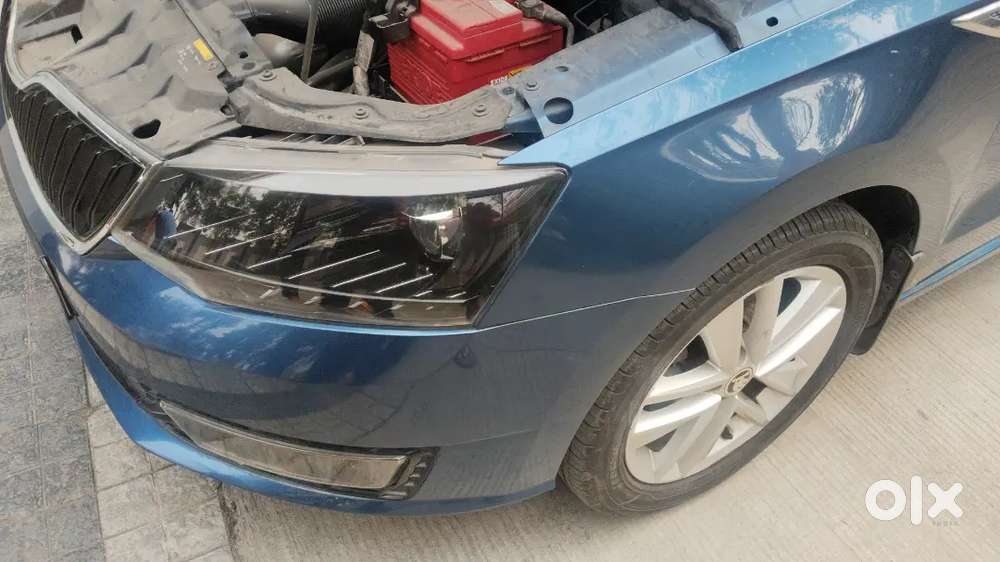 Skoda Rapid Elegance 1.6 Mpi Petrol 2017 Silk Blue﻿  Good Confor Sale.