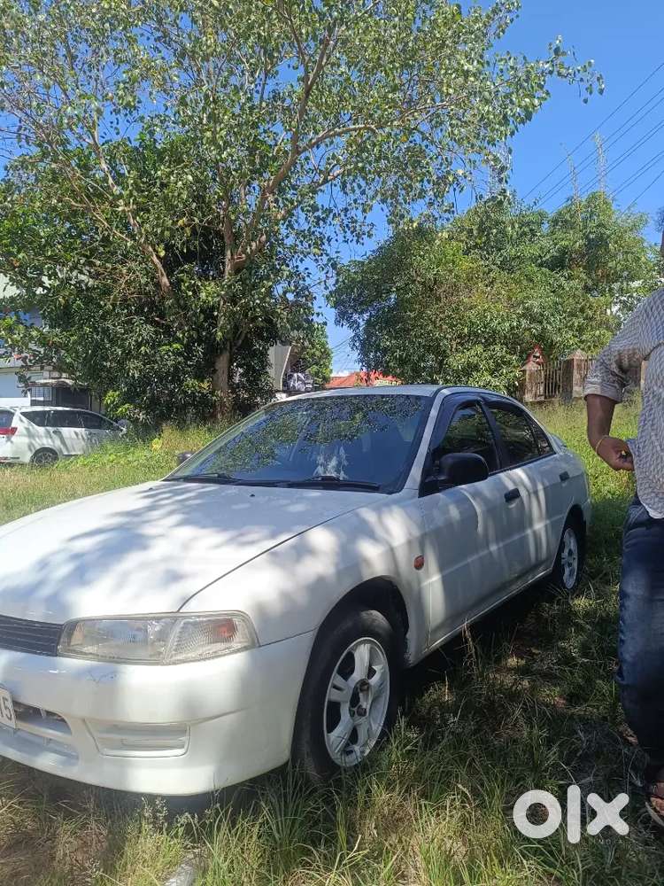 Mitsubishi Lancer 2004