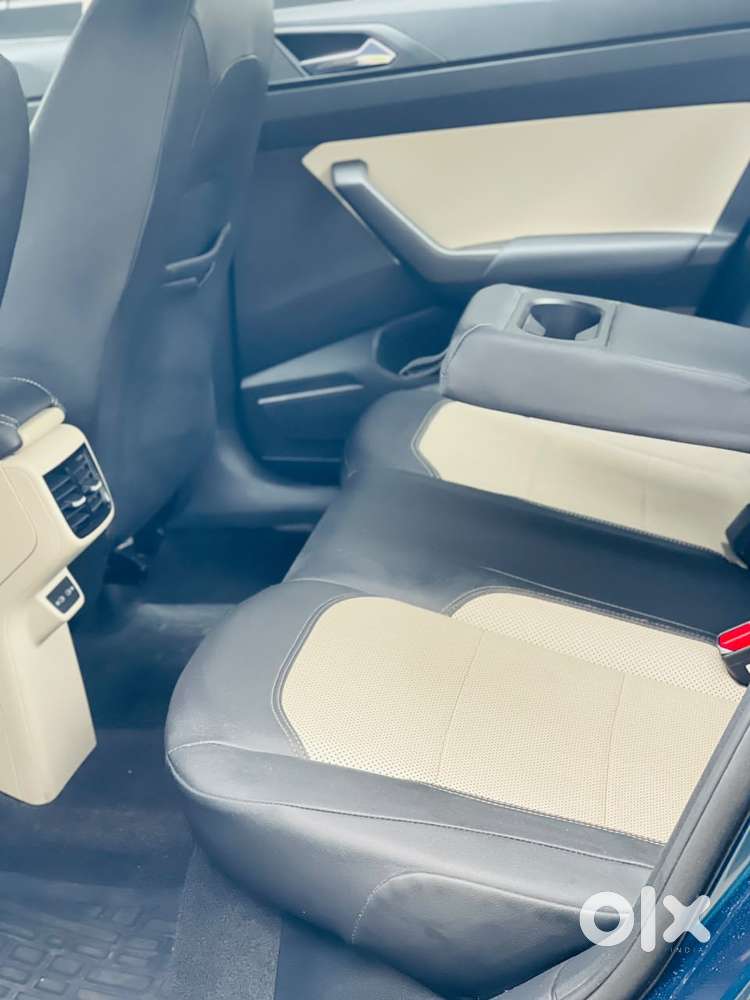 Skoda Slavia 1.0 Tsi Style At, 2023, Petrol