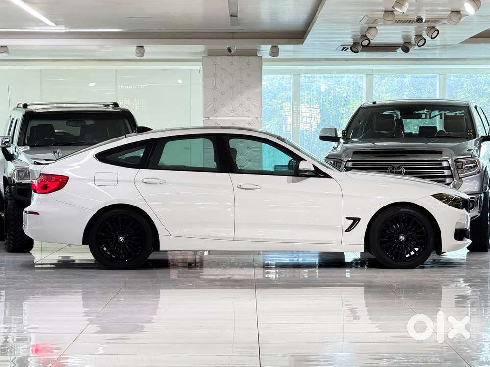 Bmw 3 Series Gt 320d Luxury Line, 2017, Diesel
