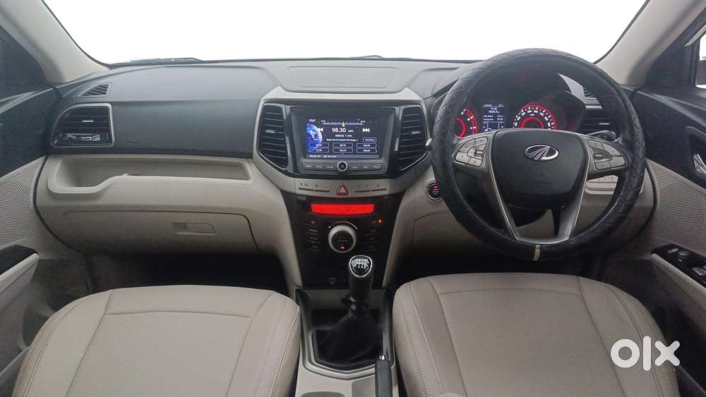 Mahindra Xuv300 W8, 2021, Petrol