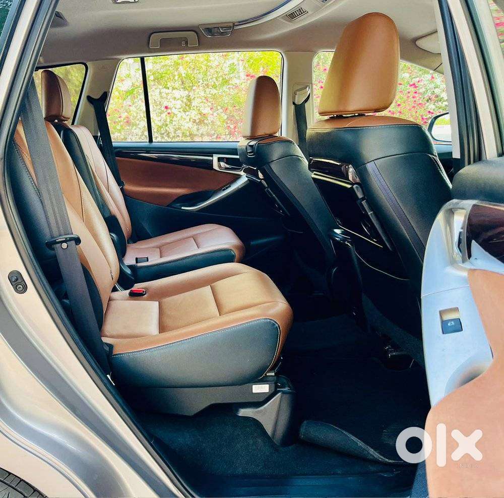 Toyota Innova Crysta 2.7 Zx At, 2019, Petrol