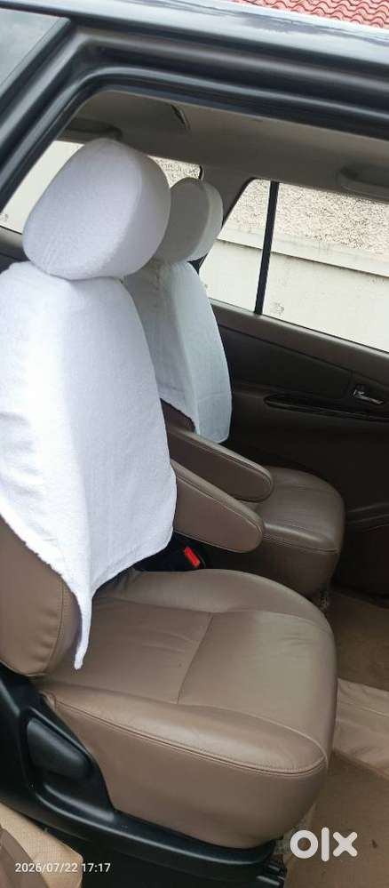 Toyota Innova 2.5 Z Diesel 7 Seater, 2015, Diesel