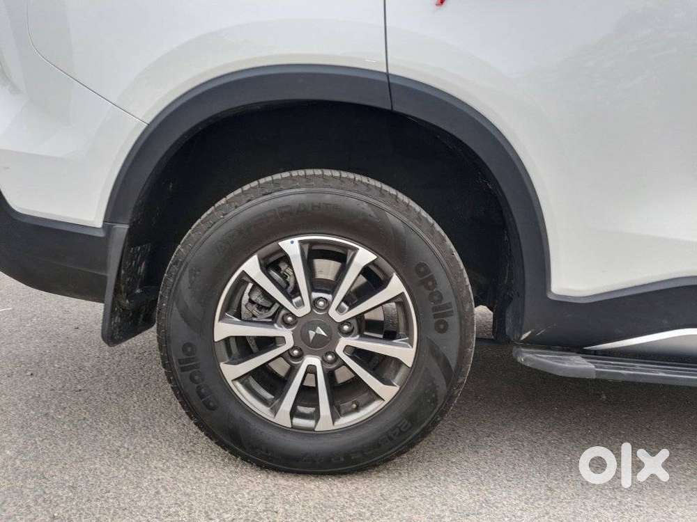 Mahindra Scorpio N, 2025, Petrol