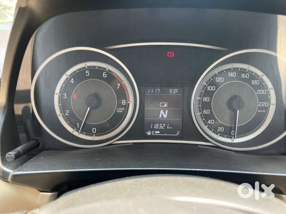 Maruti Suzuki Dzire, 2017, Petrol