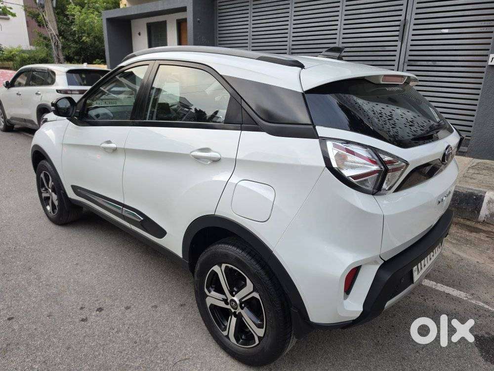 Tata Nexon 1.2 Revotron Xz Plus (s), 2023, Petrol