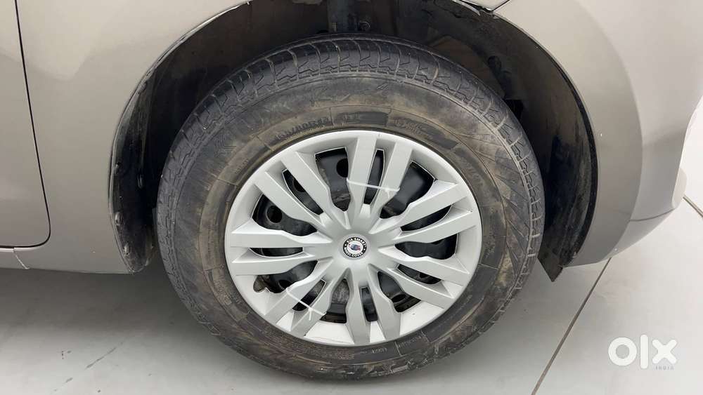 Maruti Suzuki Swift Vvt Vxi, 2022, Petrol