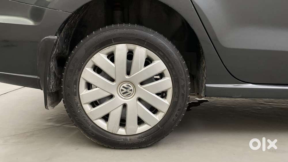 Volkswagen Vento 1.2 Tsi Comfortline At, 2016, Petrol