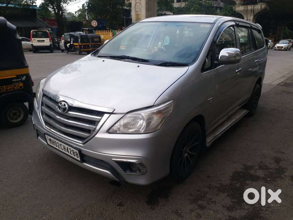 Toyota Innova 2.5 E 8 Str, 2012, Diesel