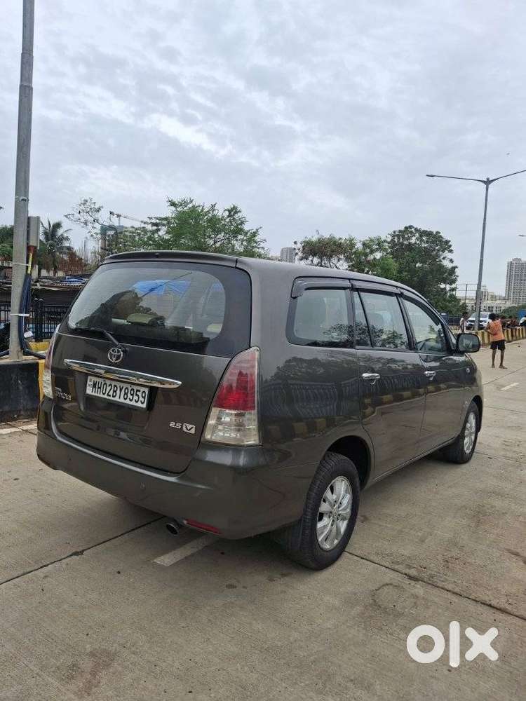 Toyota Innova 2.5 Vx 7 Str, 2010, Diesel