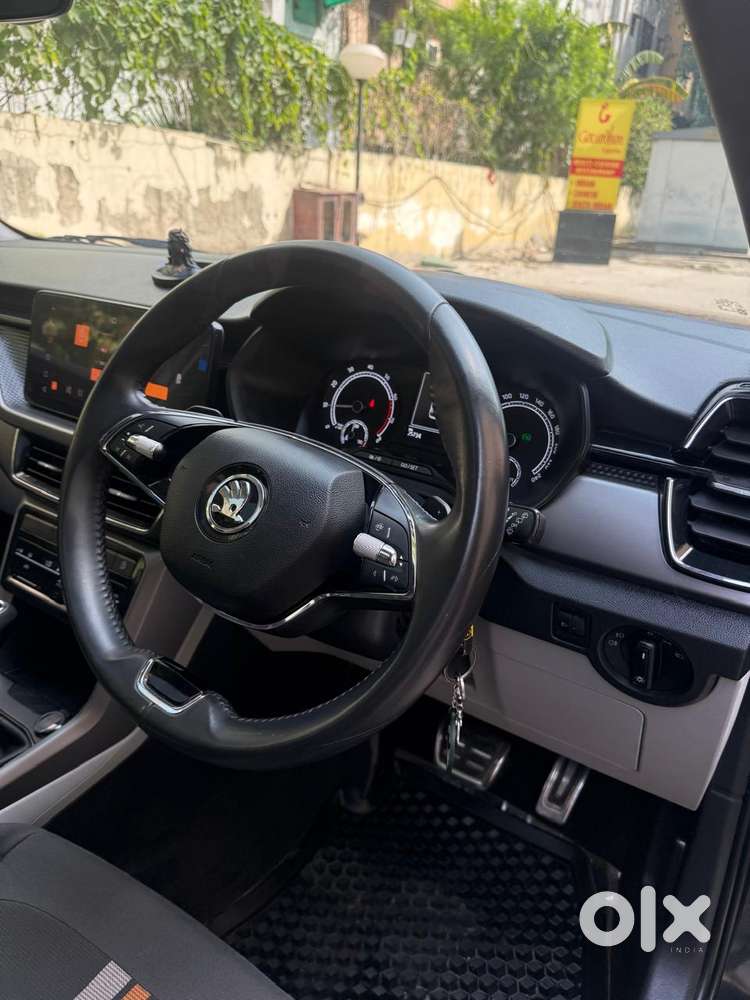 Skoda Kushaq 1.0 Tsi Ambition At, 2024, Petrol