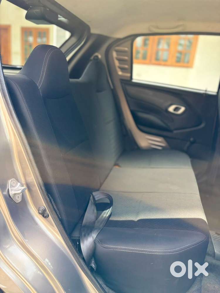 Datsun Redigo 1.0 T Option, 2018, Petrol