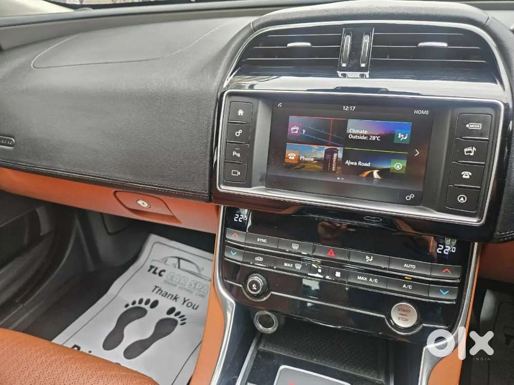 Jaguar Xe Portfolio For Sale – Premium Luxury Sedan