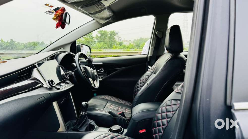 Innova Crysta Unique Mat Black Edition  Premium Condition