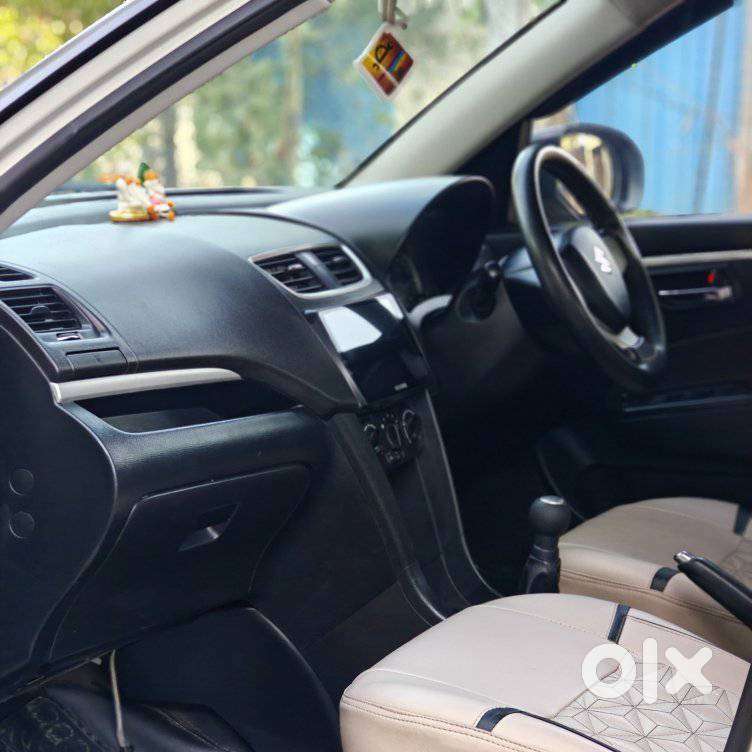 Maruti Suzuki Swift Vxi With Abs, 2015, Petrol
