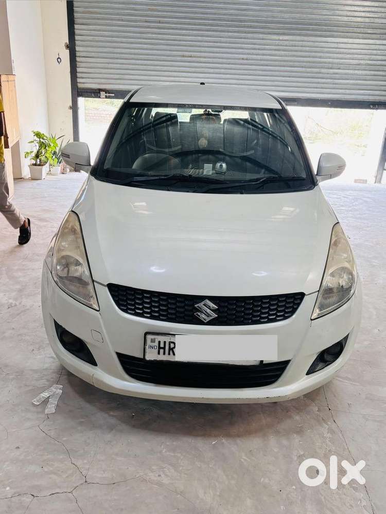 Maruti Suzuki Swift 2013 Petrol 91000 Km Driven,not A Dealer Car