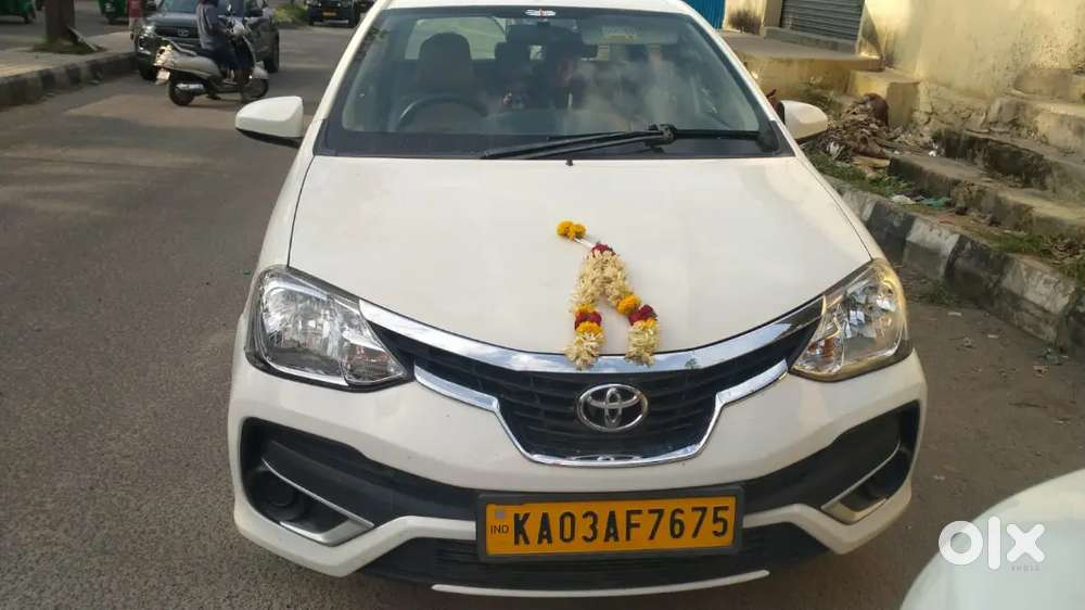 Toyota Etios Diesel Manual 2018 Showroom Maintenence