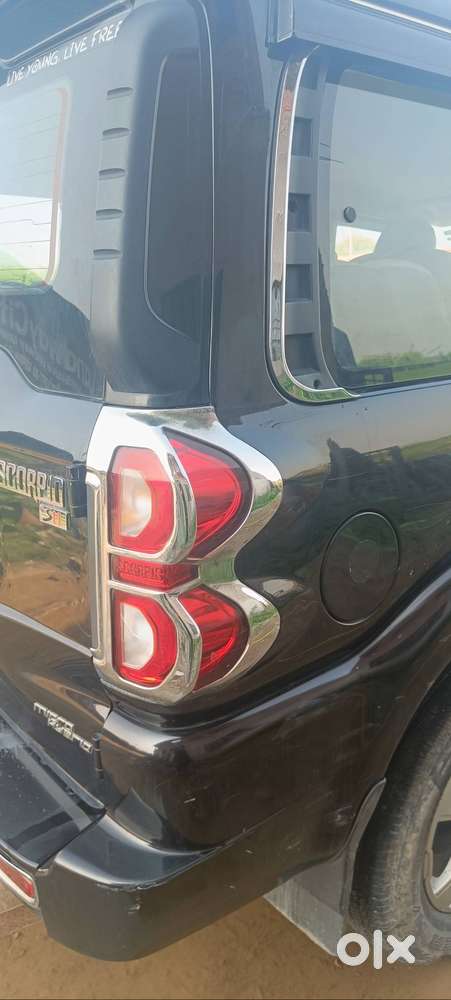 Mahindra Scorpio S11 Diesel 2021