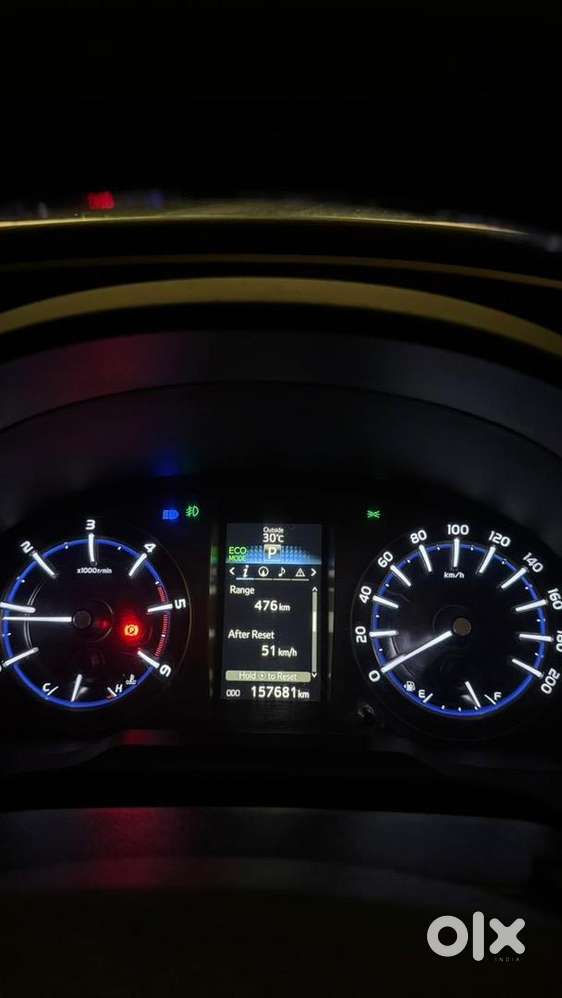 Toyota Innova Crysta 2017 Diesel Well Maintained