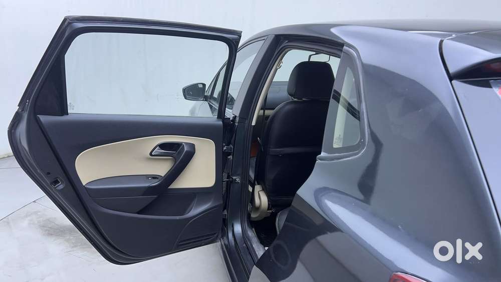 Volkswagen Polo 2009-2013 Petrol Highline 1.2l, 2017, Petrol