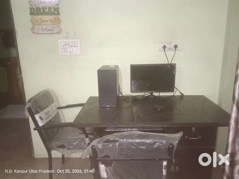 Full setup is clean and well maintained. Perfect for office shop study