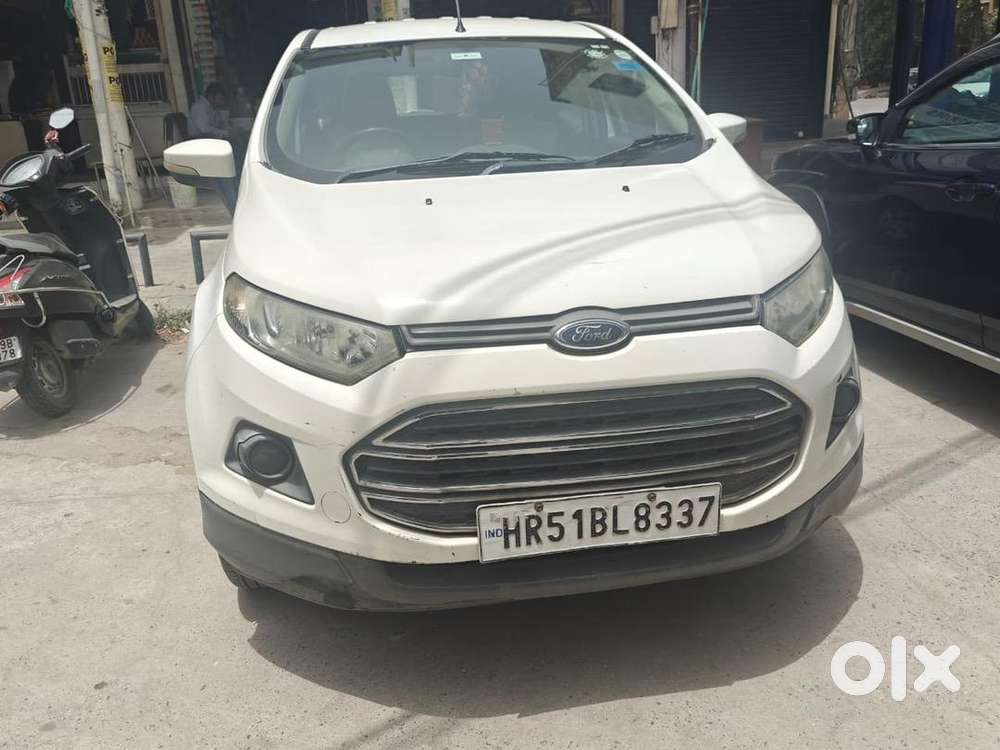Ford Petrol 2016 Car