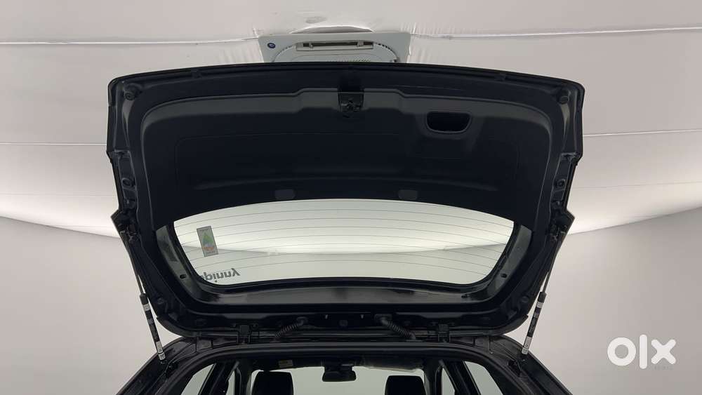 Tata Altroz 1.2 Xz Plus Dark Edition, 2023, Petrol