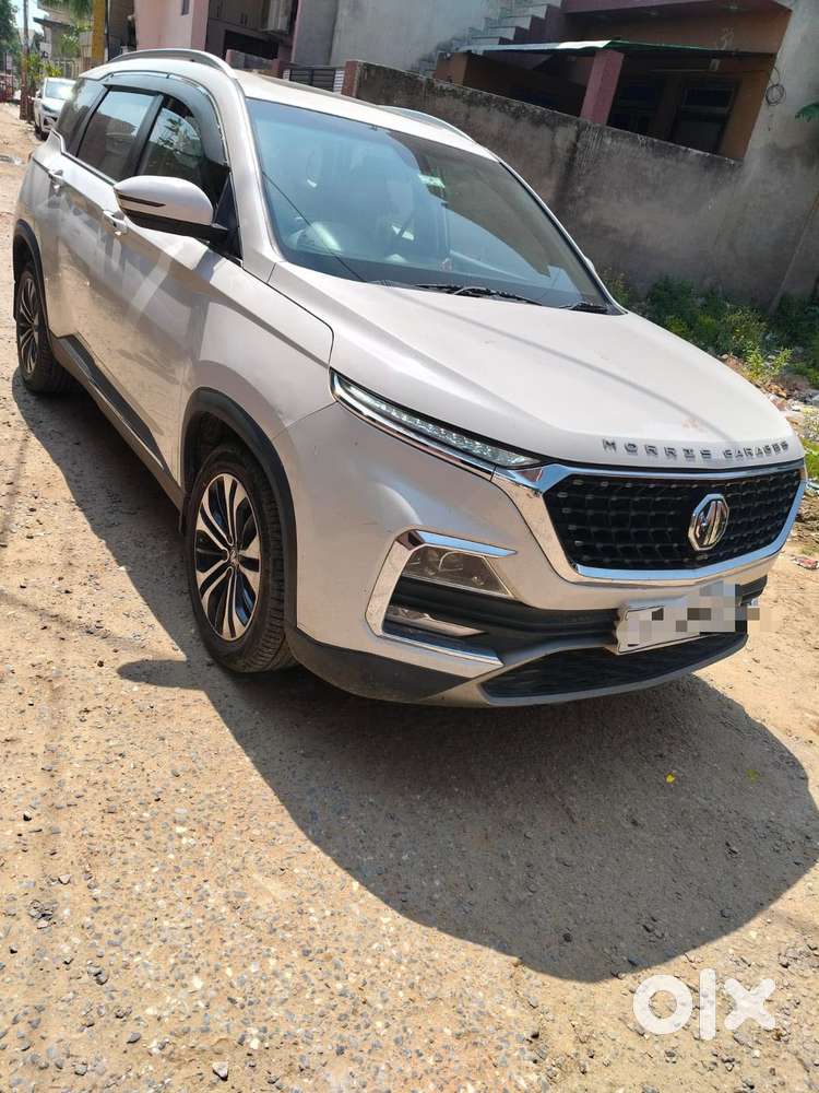 Mg Hector Plus Sharp Hybrid 1.5 Mt, 2021, Petrol