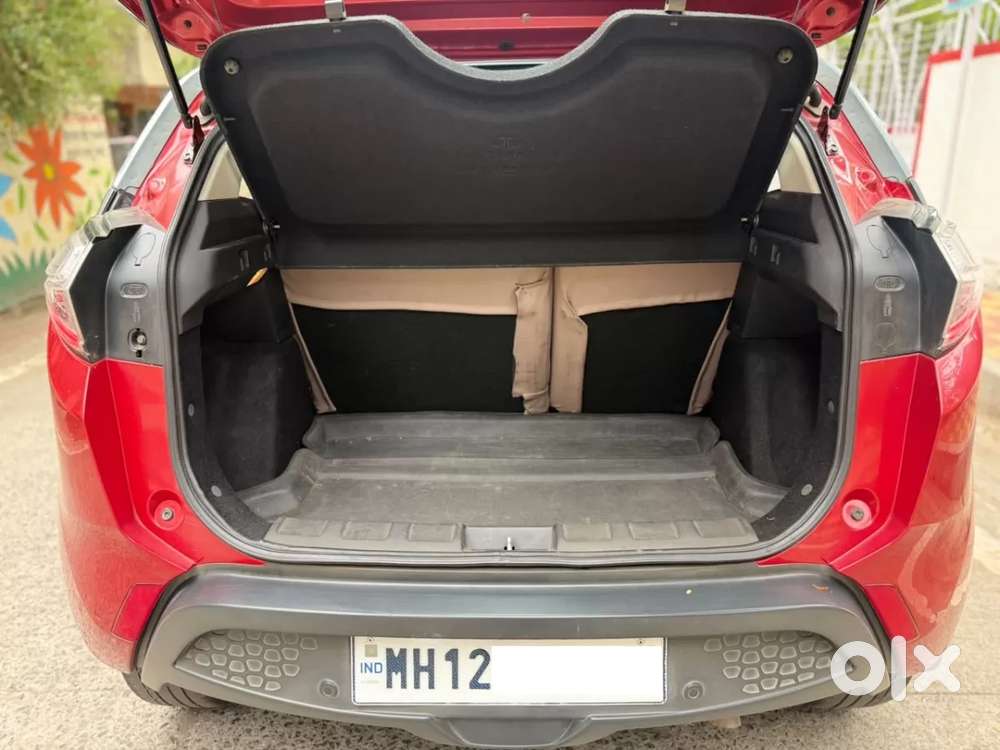 Tata Nexon 1.5 Revotorq Xza Plus Dualtone, 2018, Diesel