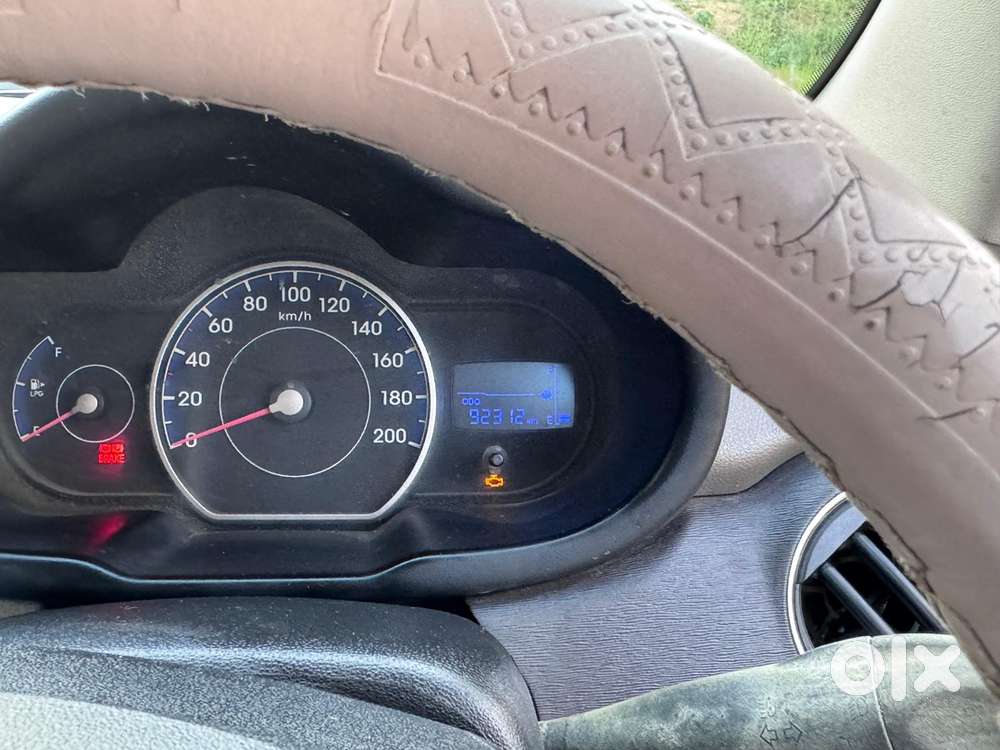 Hyundai I10 2012 Petrol 95000 Km Driven