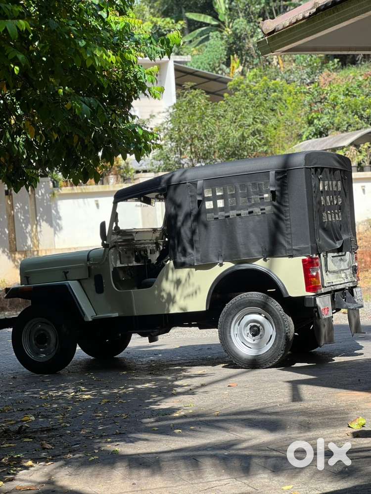 Mahindra Jeep 1995 Diesel Well Maintained