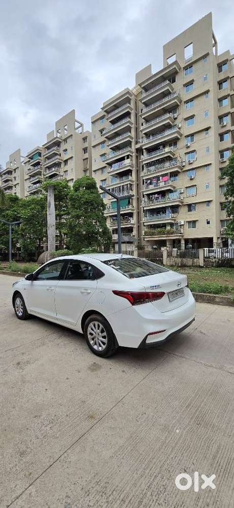 Hyundai Verna 1.5 Ex Vtvt, 2018, Petrol