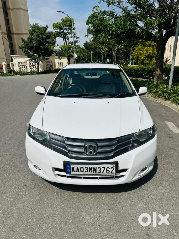 Honda City Petrol V At 2011