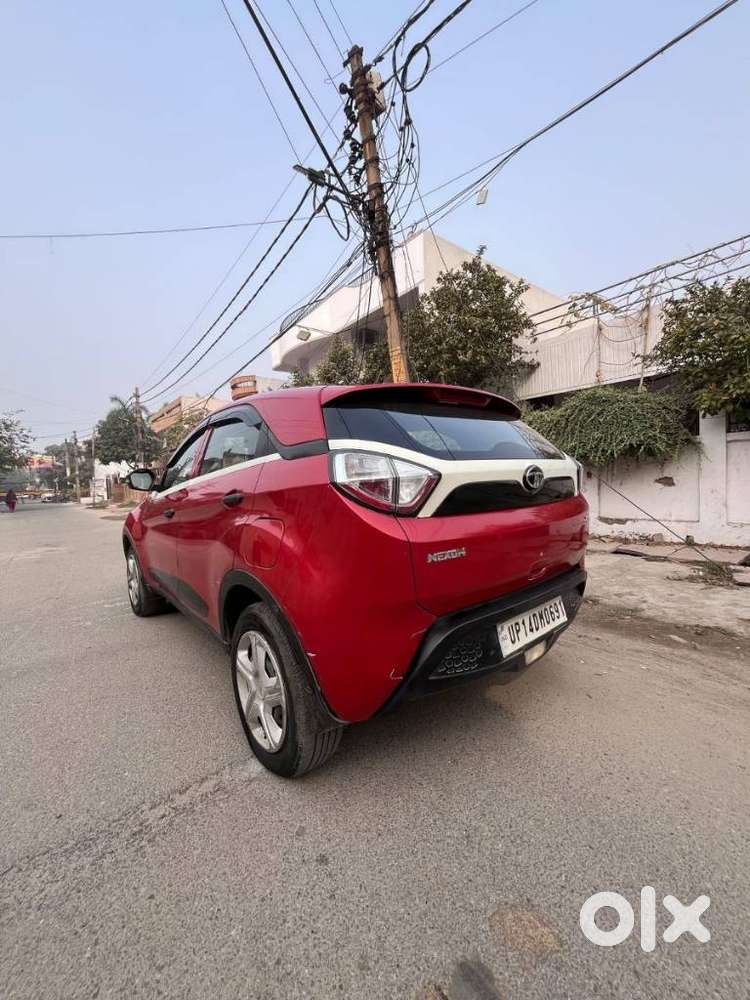 Tata Nexon Kraz Plus, 2018, Cng & Hybrids