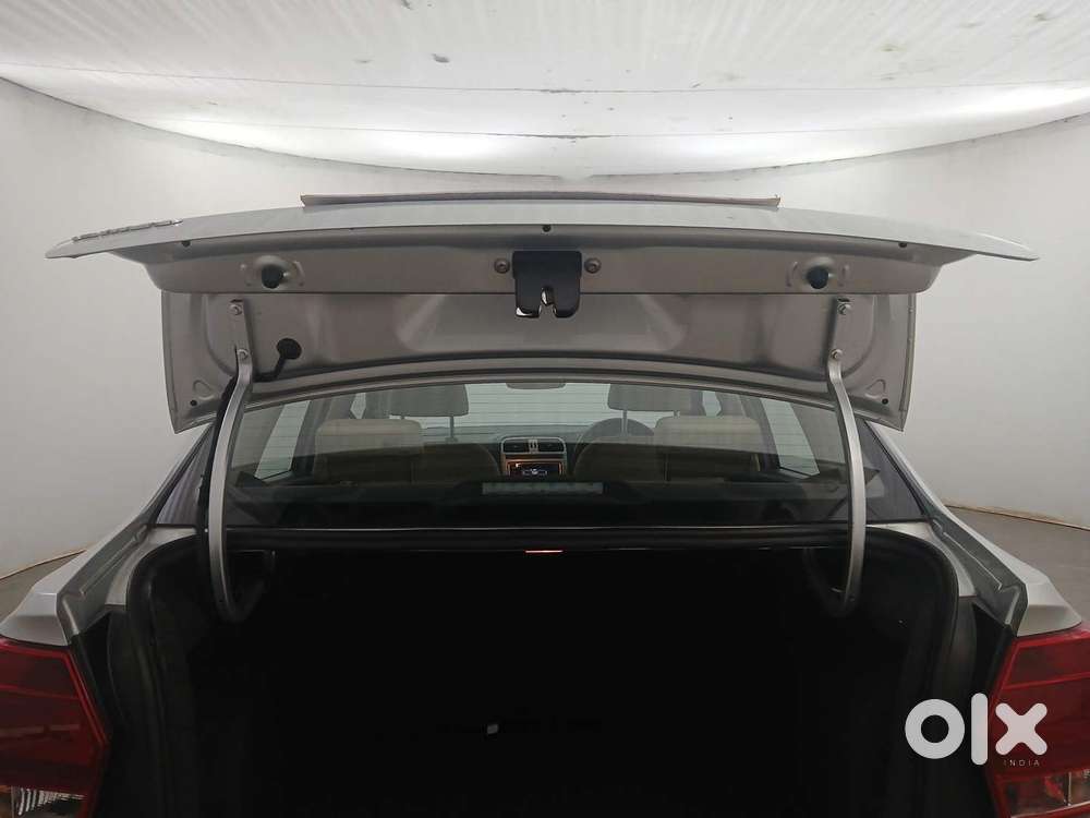 Volkswagen Ameo 1.2 Mpi Highline 16 Alloy, 2016, Petrol