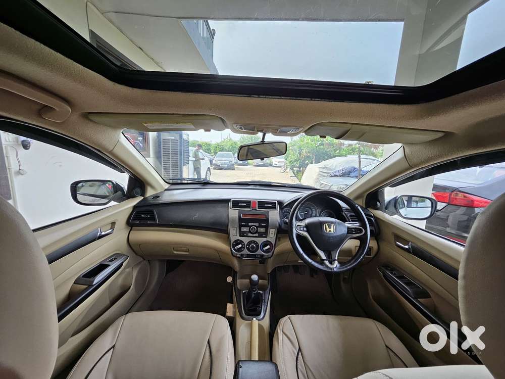 Honda City V Mt, 2013, Petrol