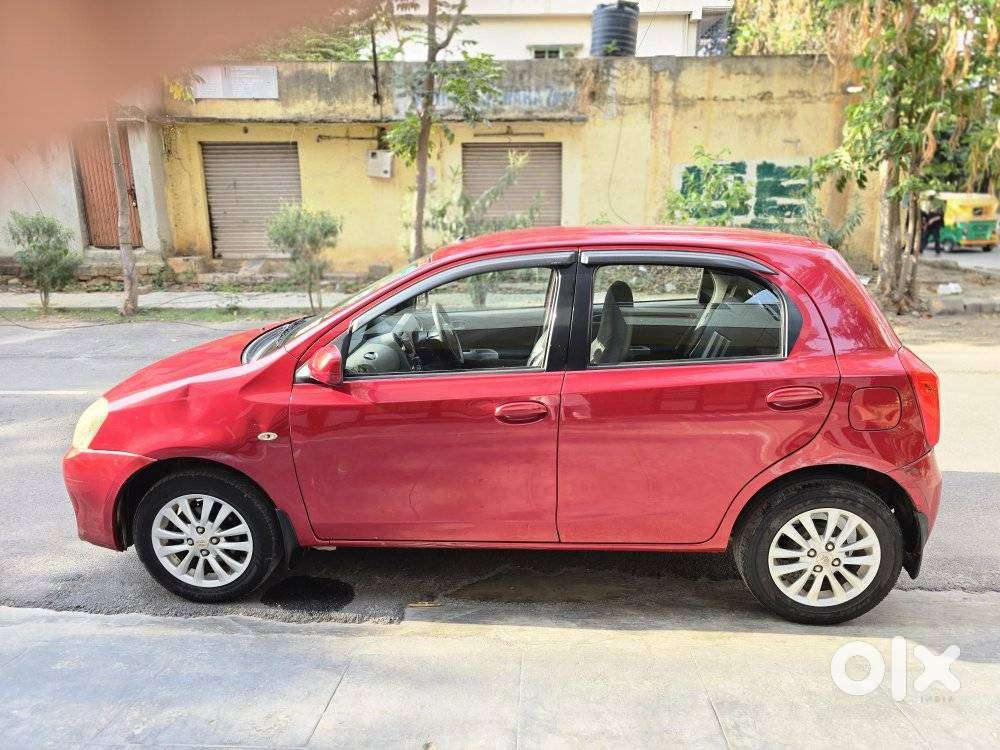 Toyota Etios Liva 2011-2012 Vx, 2011, Petrol