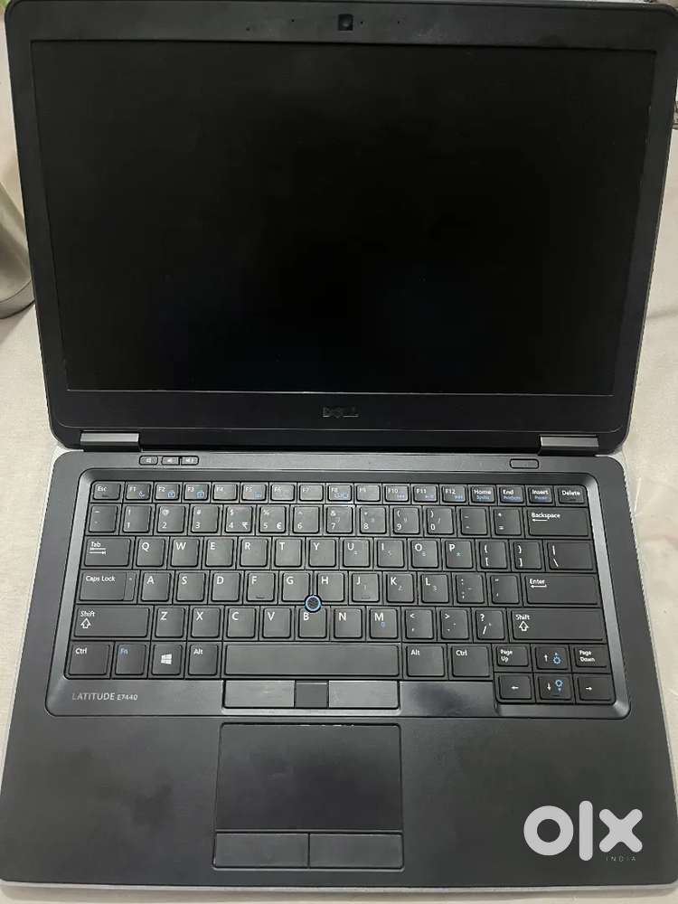 Dell latitude laptop 7440 =