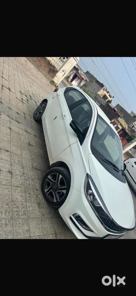 Tata Tiago 1.2 Revotron Xz (o), 2024, Petrol