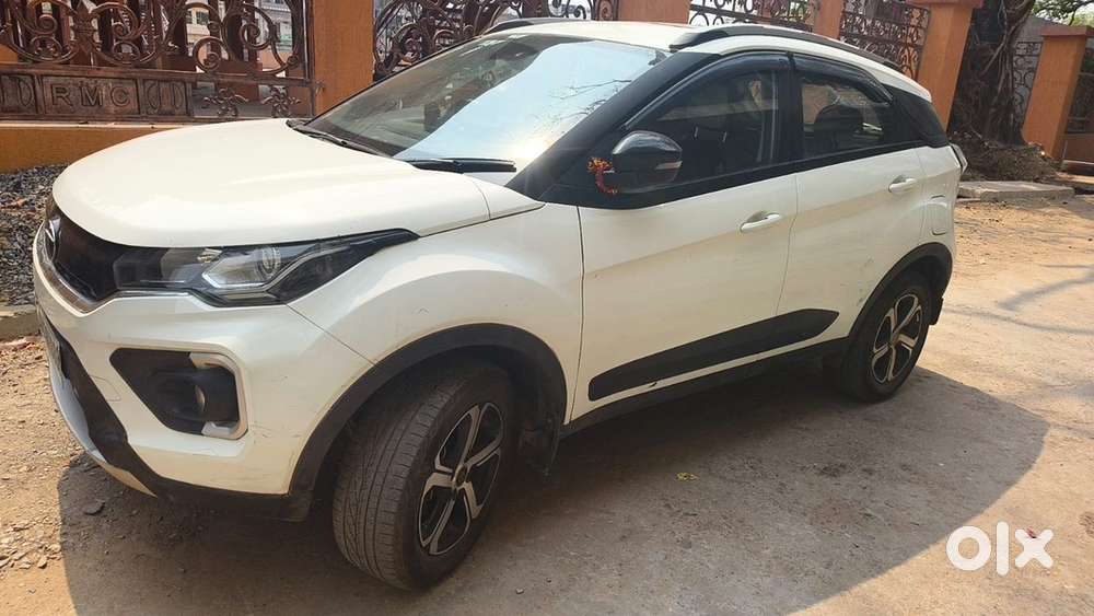 Tata Nexon 2023 Petrol 29500 Km Driven