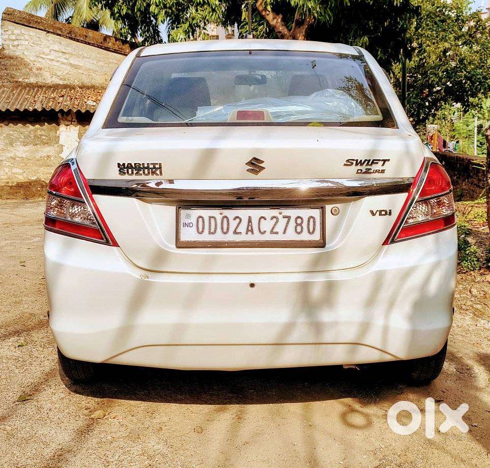 Maruti Suzuki Swift Dzire Vdi Optional, 2017, Diesel