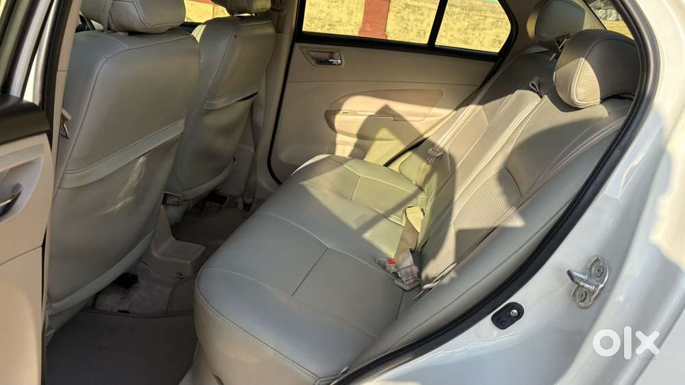 Maruti Suzuki Swift Dzire 1.2 Zxi Bsiv, 2013, Petrol