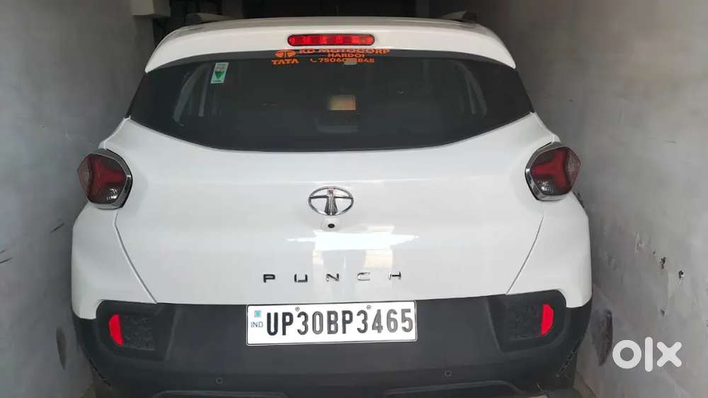 Mujhe Car Jaldi Bechna H