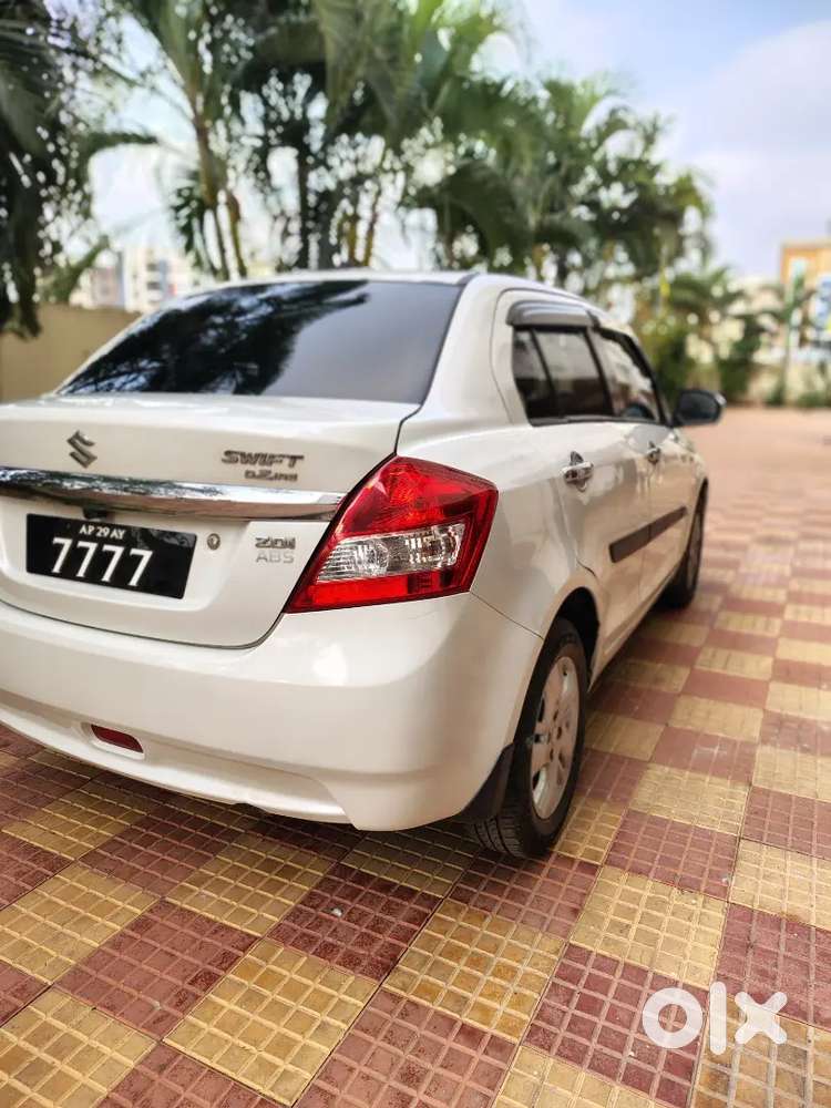 Maruti Suzuki Swift Dzire 2013