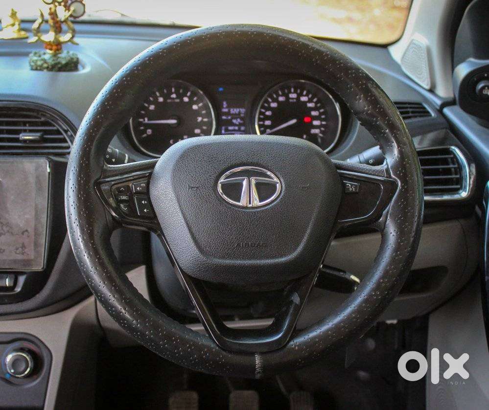 Tata Tiago 1.05 Revotorq Xz, 2018, Petrol
