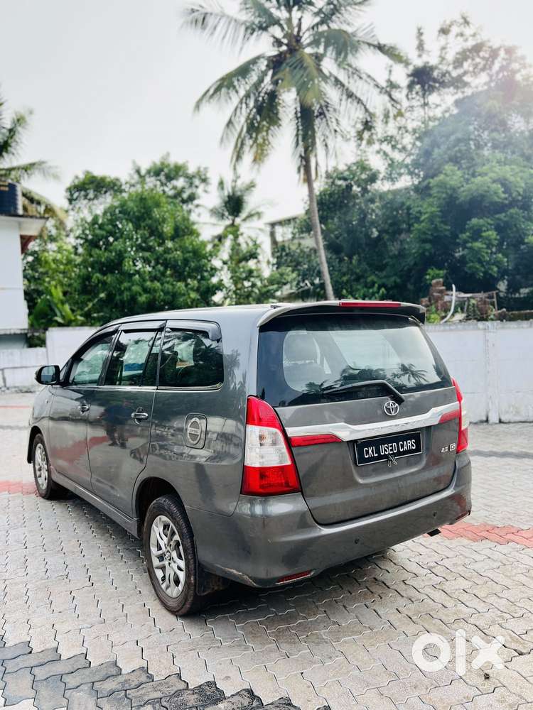 Toyota Innova 2.5 E Diesel Ps 7-seater, 2013, Diesel
