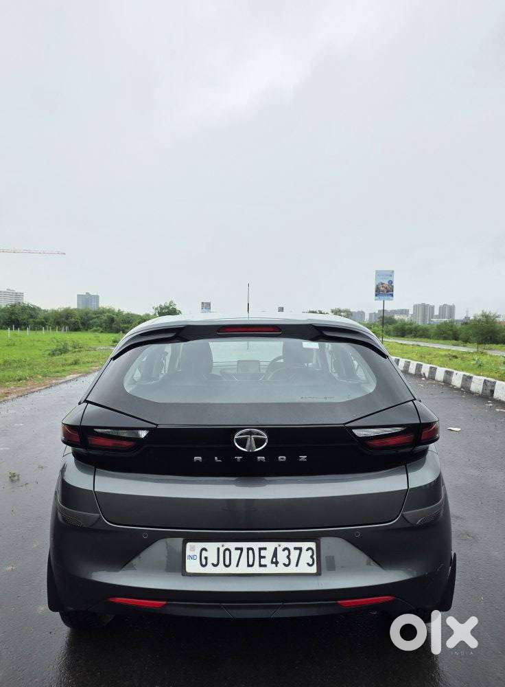 Tata Altroz 1.2 Xm Plus, 2022, Petrol