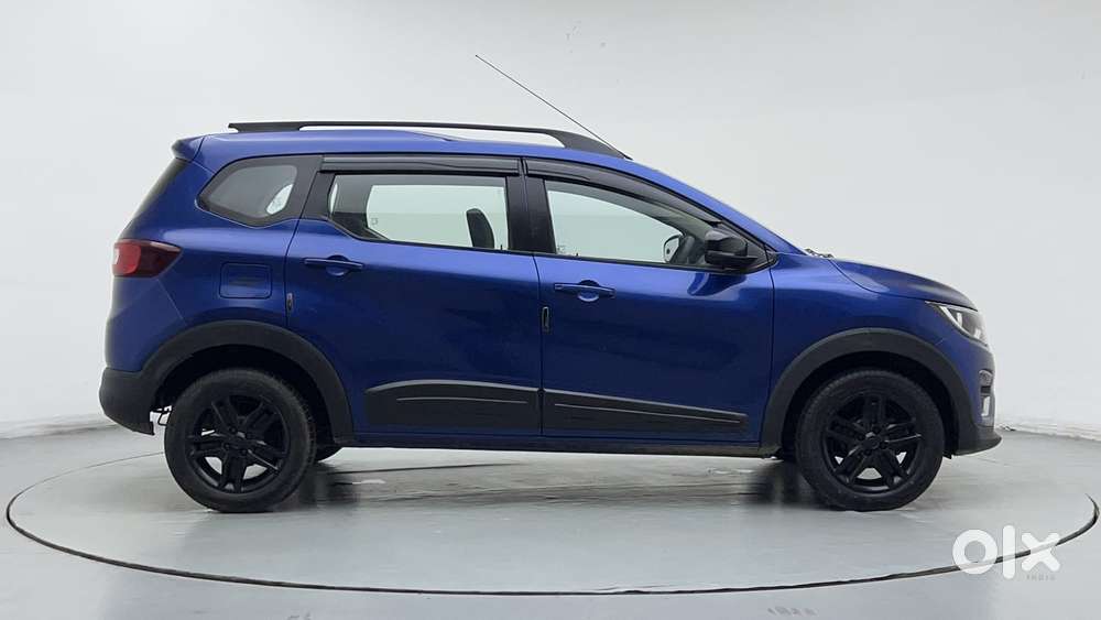 Renault Triber Rxz Easy-r Amt, 2022, Petrol